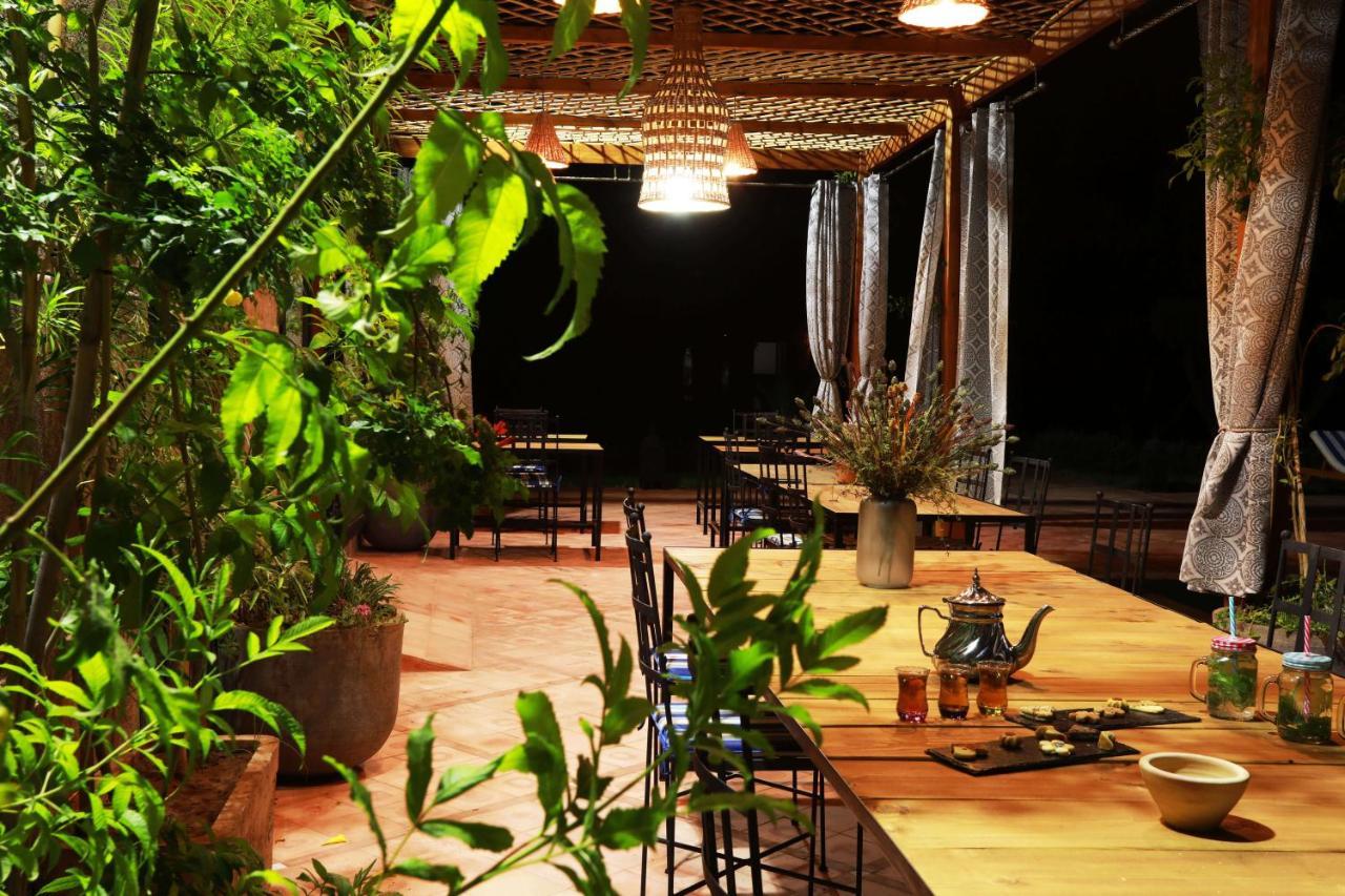 Le Petit Chateau Des Anges Ouled Bouzid エクステリア 写真